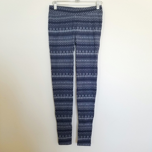 NWOT Snow Flakes Christmas leggins - Picture 3 of 6